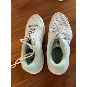 New Balance WCH696V4‎ Women's Tennis Shoes White Mint Purple Size 11